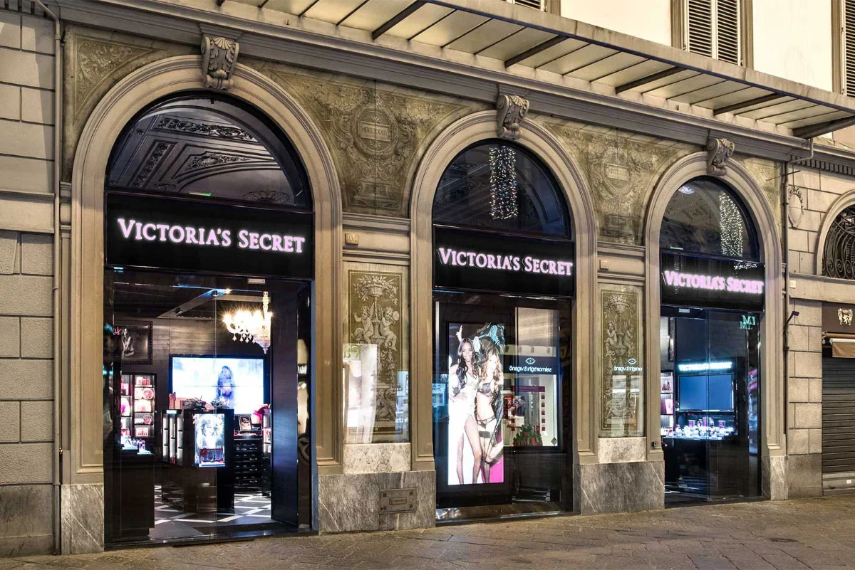 victoria's secret contract interior design